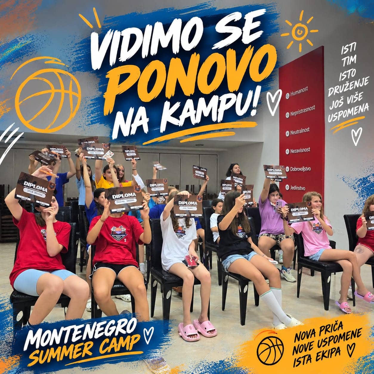 Promotivna objava kampa: polaznici podižu diplome, „Vidimo se ponovo na kampu!“